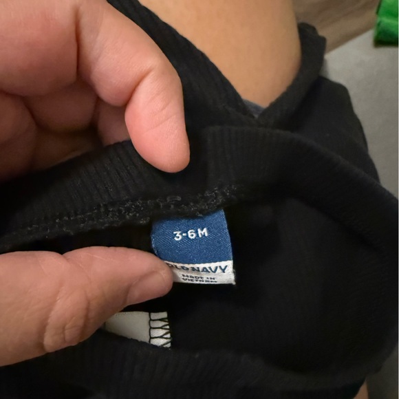 Old Navy Black Ribbed Baby Leggings size 3/6M - Picture 3 of 3